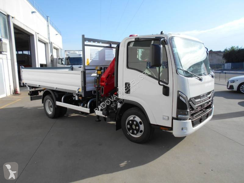 Грузовик Isuzu