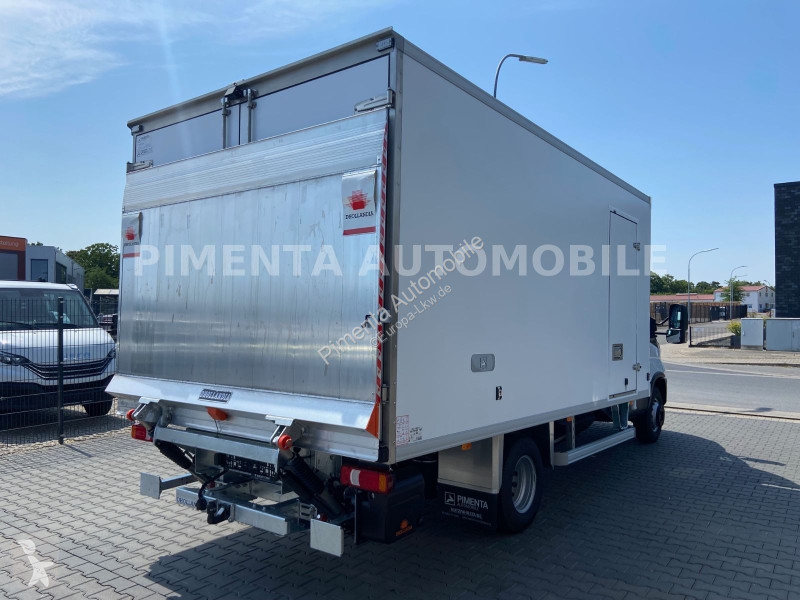 شاحنة Iveco 70C18A8P AUT LUF TK 2,46m BR LED...