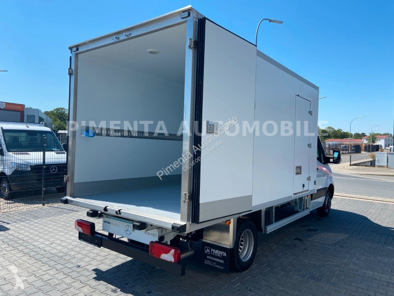 شاحنة Mercedes 517 5t TK KOFFER -20° 8EPAL RFK...