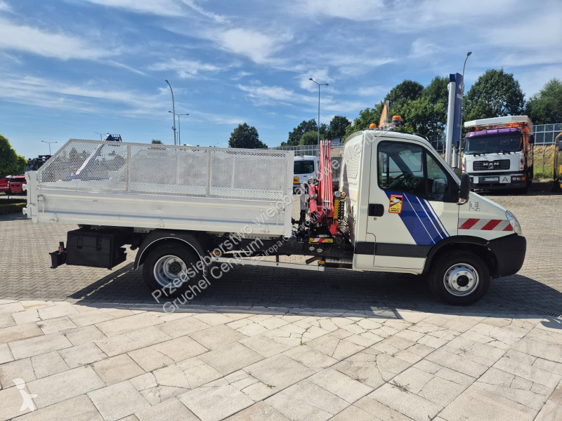 Samochód dostawczy Iveco Daily 65C18