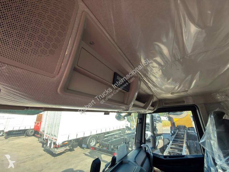 شاحنة Iveco