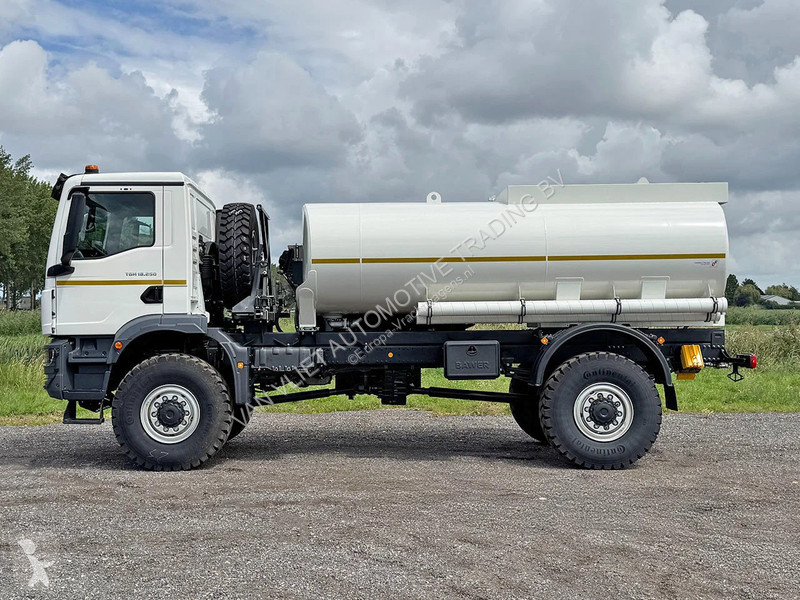 Camión MAN 18.250 BB Fuel Tank Truck (2 units)