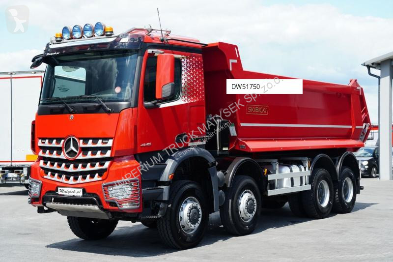 شاحنة Mercedes AROCS 4145