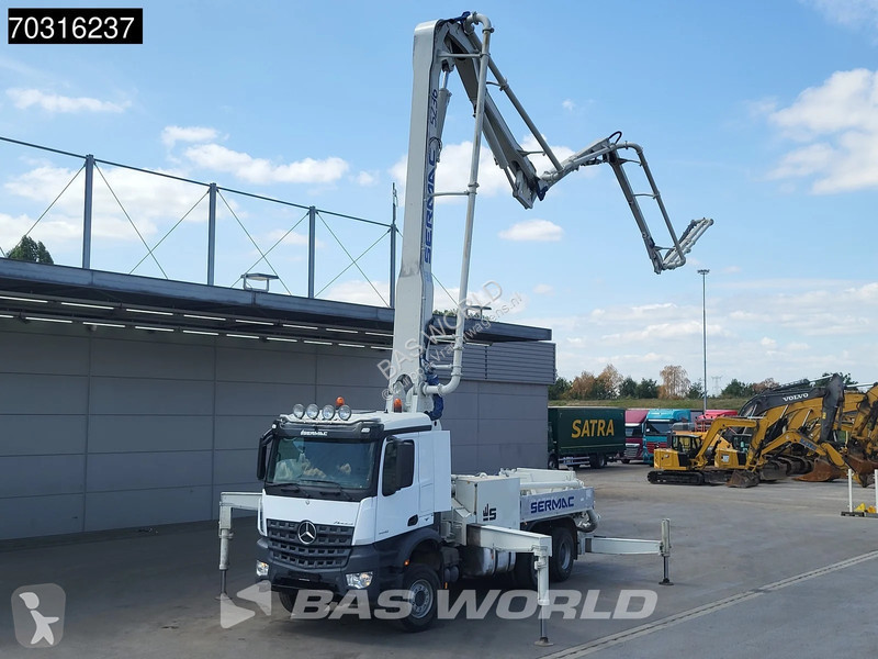 شاحنة Mercedes 3342 6X4 SERMAC 5Z36 Concrete...