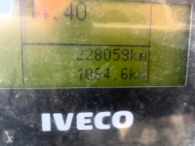 شاحنة Iveco DOUBLE CABINE 120E18