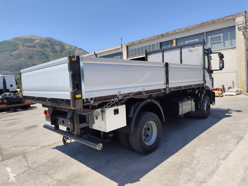شاحنة Iveco