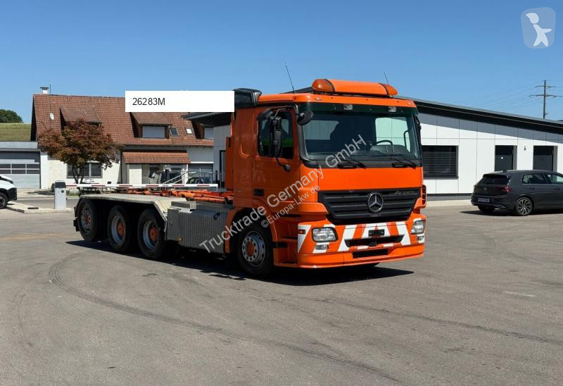 شاحنة Mercedes 3248