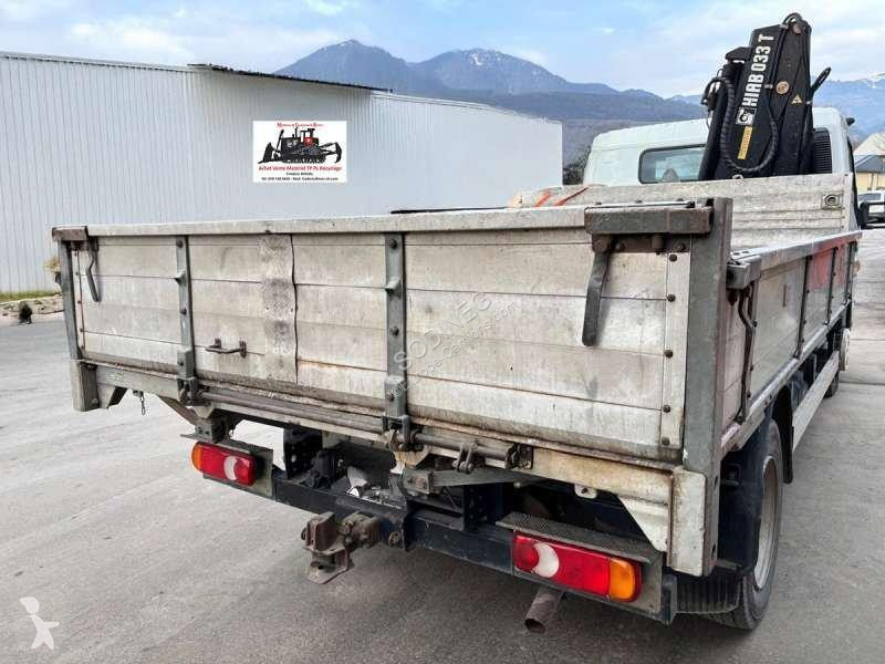 شاحنة Mitsubishi  FUSO CANTER 7C18