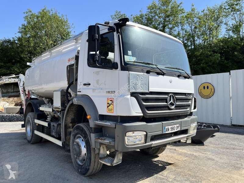 شاحنة Mercedes  AXOR 1833 4X4