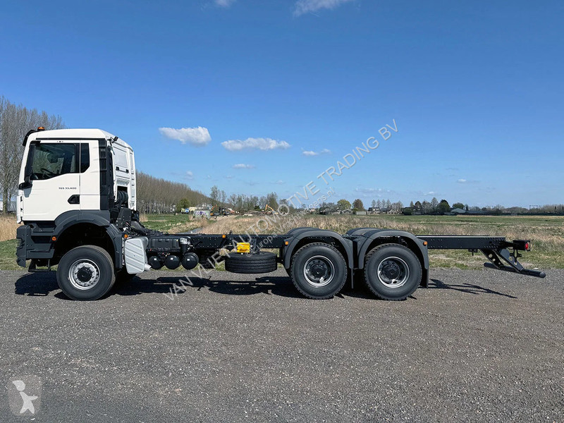 شاحنة MAN 33.400 BB CH Chassis Cabin (2 units)