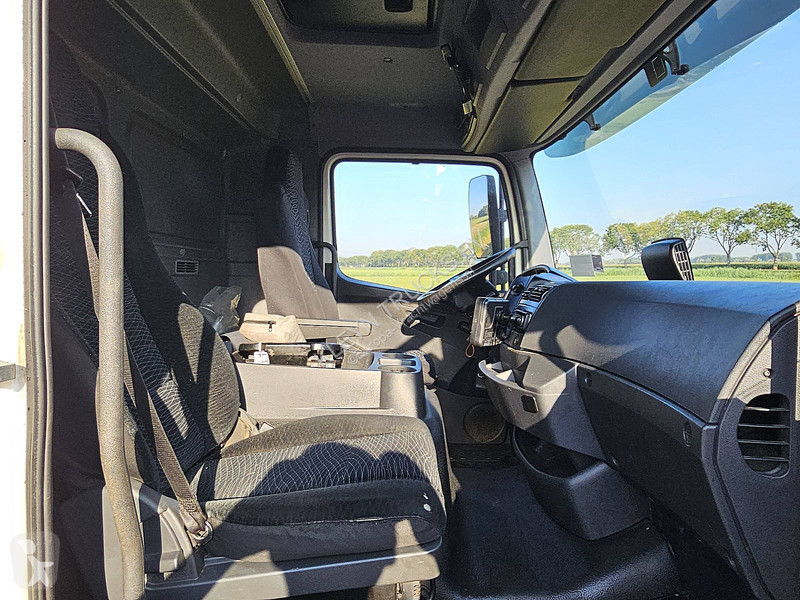 شاحنة Mercedes ATEGO 1221 PALFINGER ONLY127TKM