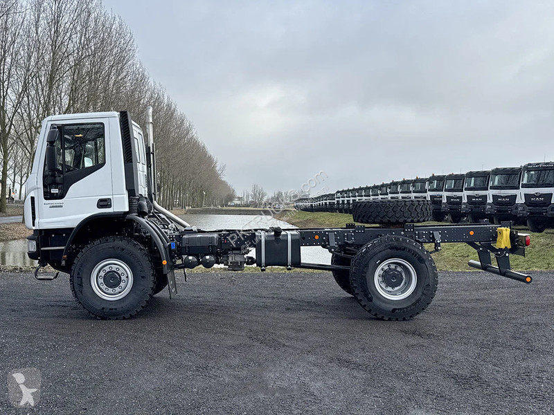 Lastbil Iveco EuroCargo 150 E28WS-4150 Chassis...