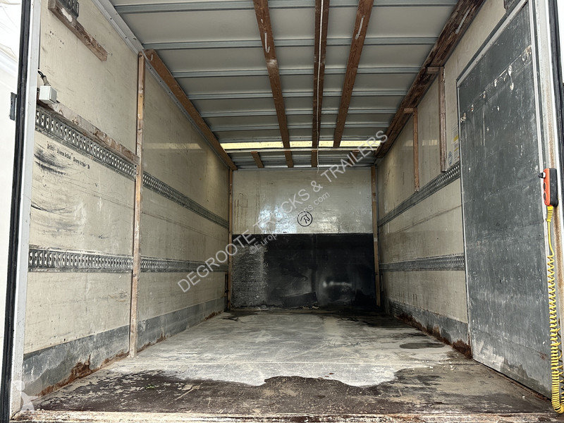Camion Mercedes 1218