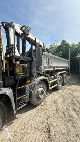 Camion Volvo 420