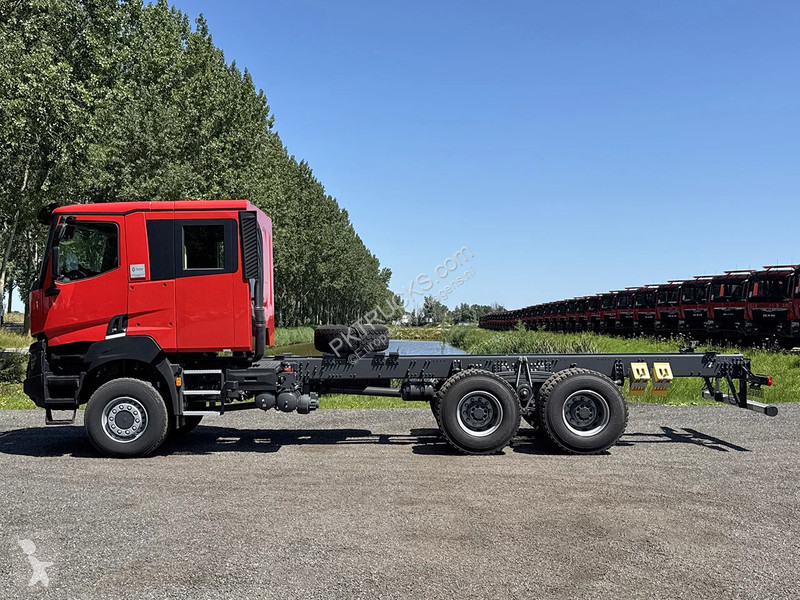 شاحنة Renault K P6X6 Medium Chassis Cabin (4...