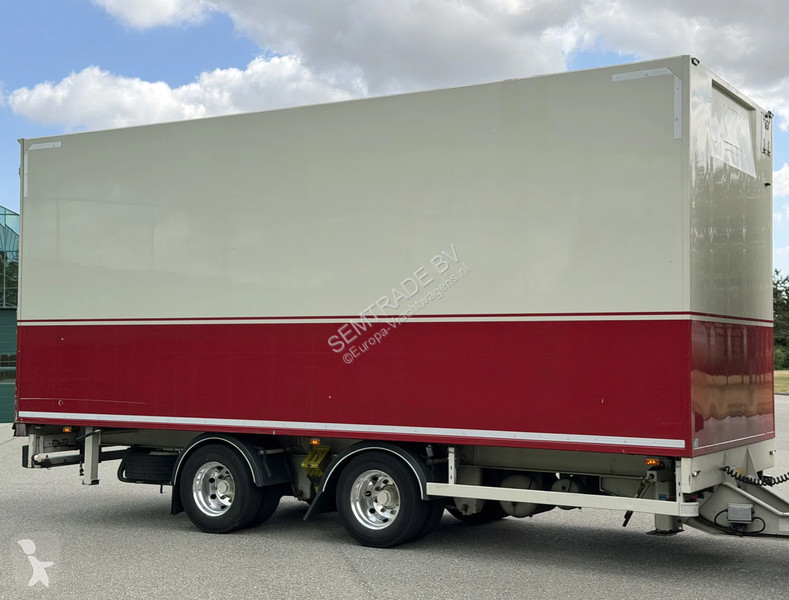 شاحنة Volvo 13500 I-PARK COOL CARRIER TRS...