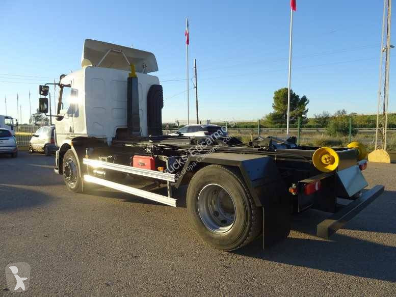 شاحنة Volvo