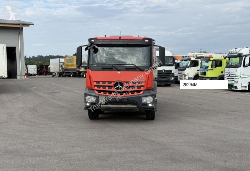 شاحنة Mercedes 602 3243