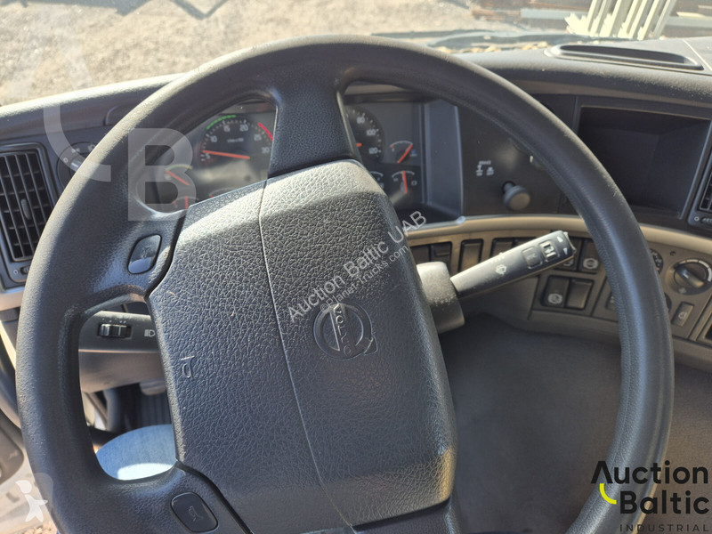 شاحنة Volvo 380