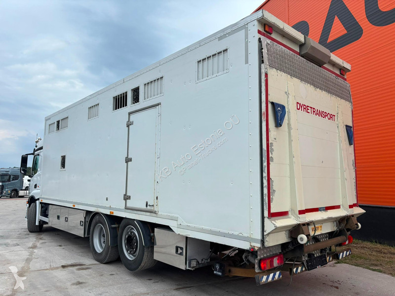 Mercedes 2546 6x2*4 BOX L=8338 mm truck