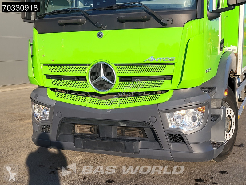 شاحنة Mercedes 1827 4X2 18tonner 2000kg...