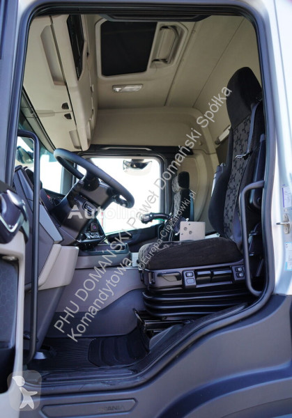 Camion Scania UNILIFT