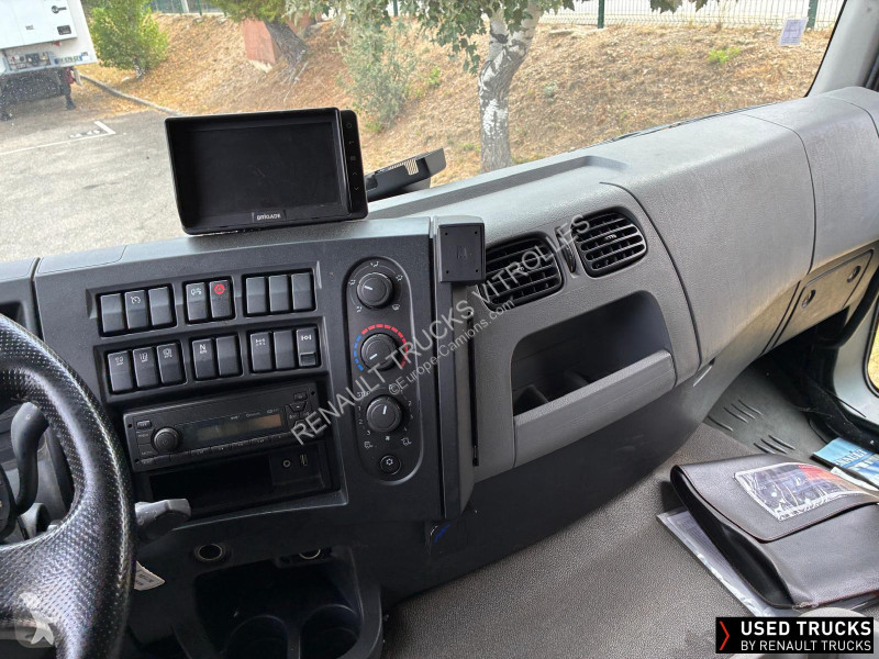 شاحنة Renault D Wide
