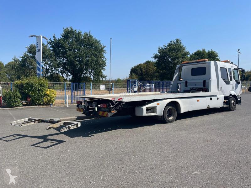 شاحنة Renault  MIDLUM 220