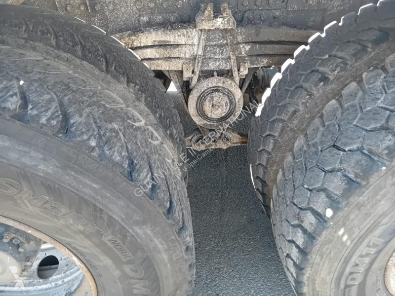شاحنة Renault 380 6x4