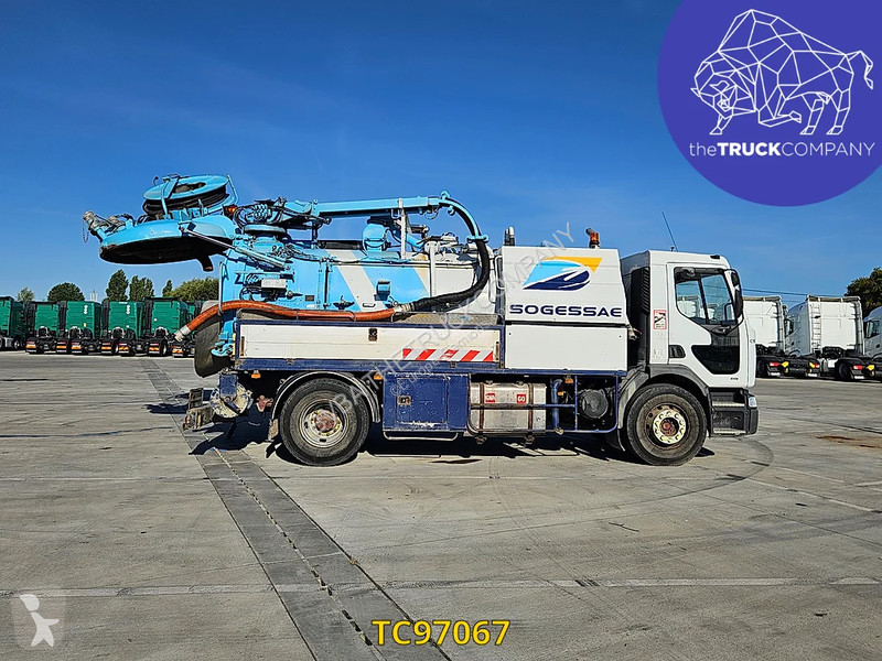 شاحنة Renault 300
