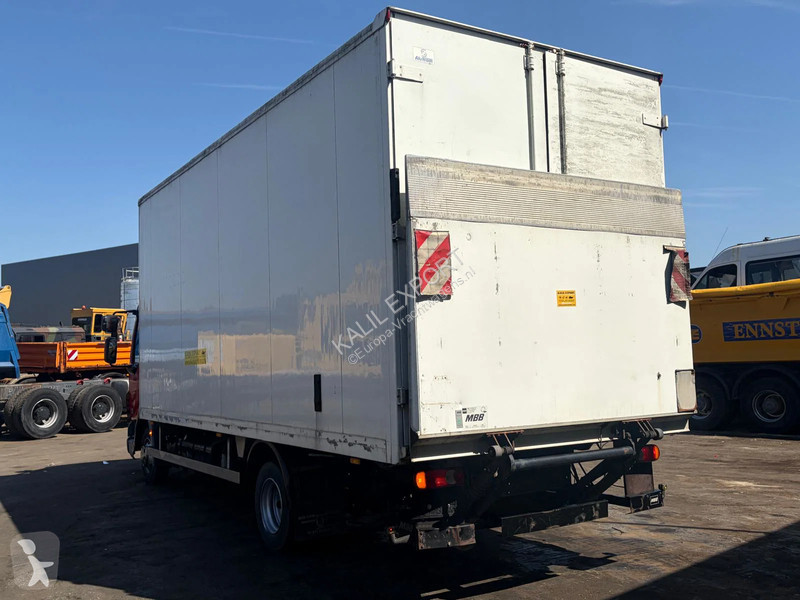 شاحنة DAF 180 - Closed Box - Manual Gearbox -...