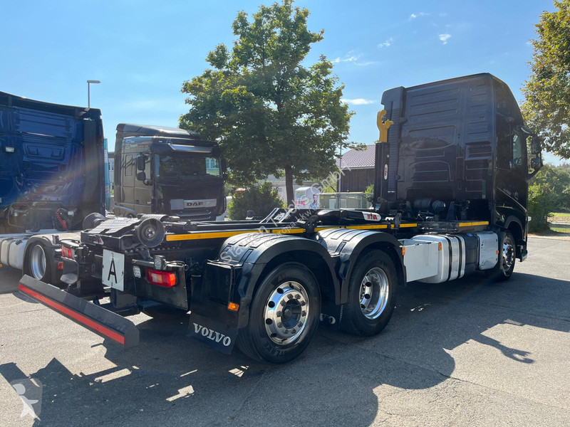 شاحنة Volvo 500  500 XL*6x2*Abrollkipper HYVA...