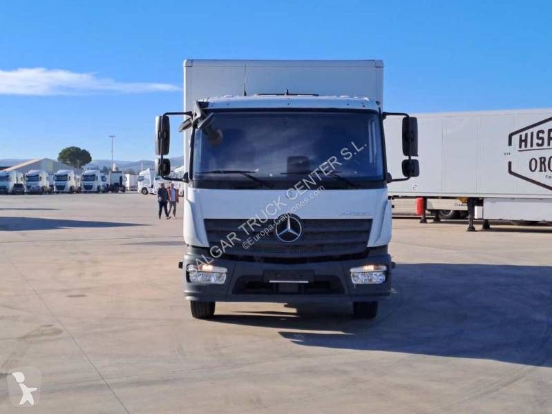 Lastbil Mercedes