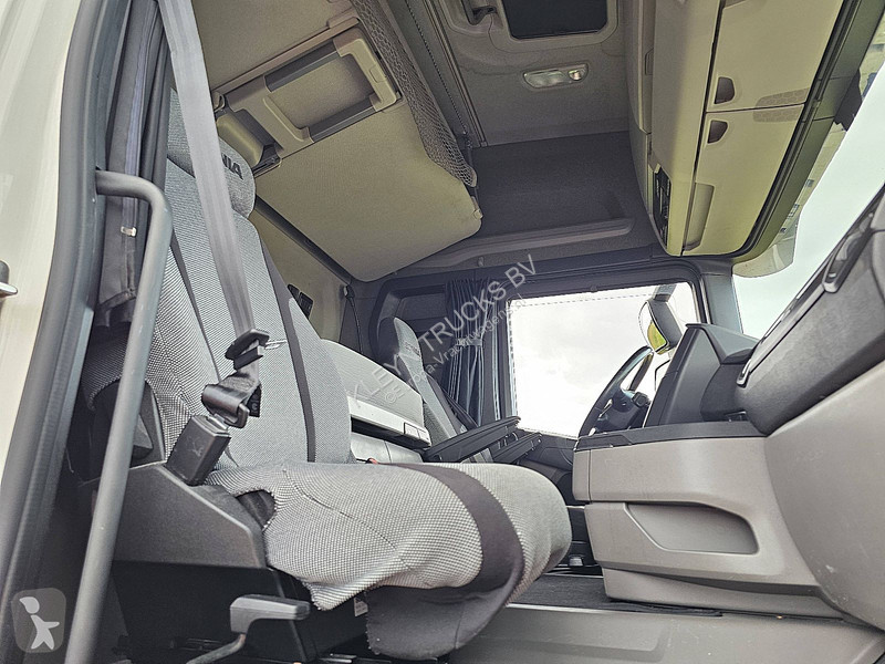 شاحنة Scania 450 6x2*4