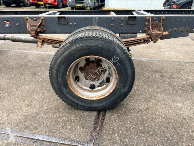 شاحنة Renault 180 4x2 FULL STEEL SUSPENSION...