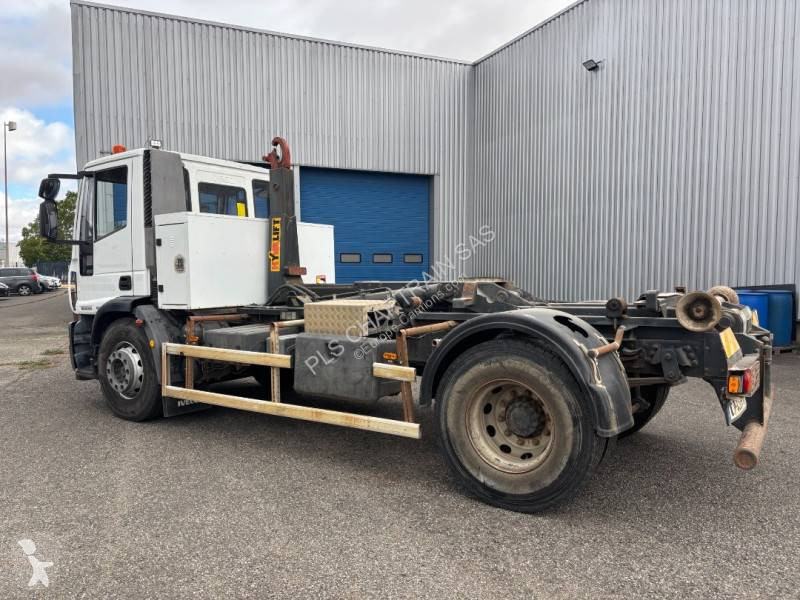 شاحنة Iveco