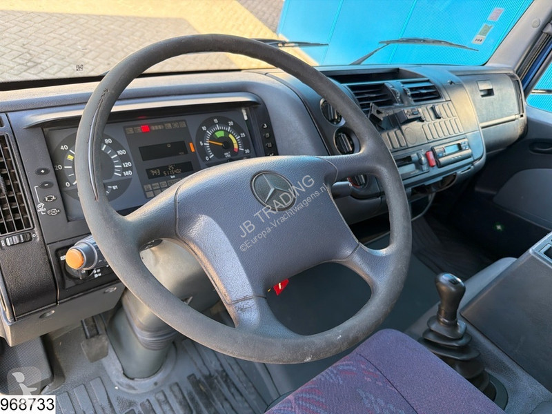 شاحنة Mercedes 1018 MBB