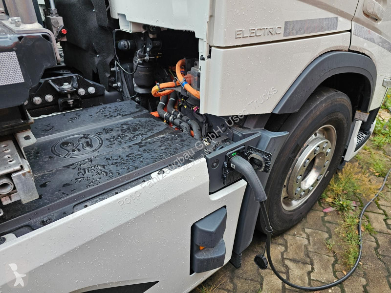 Camion Volvo 330 KW 4x2 *Meiler Absetzer,...