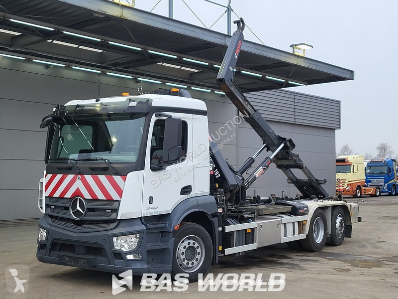 Camion Mercedes 2633