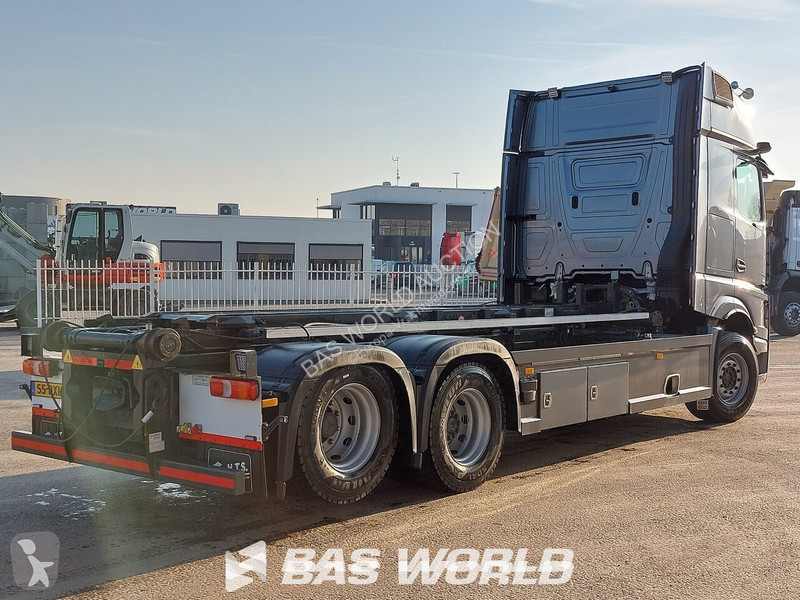 Грузовик Mercedes L L 2848