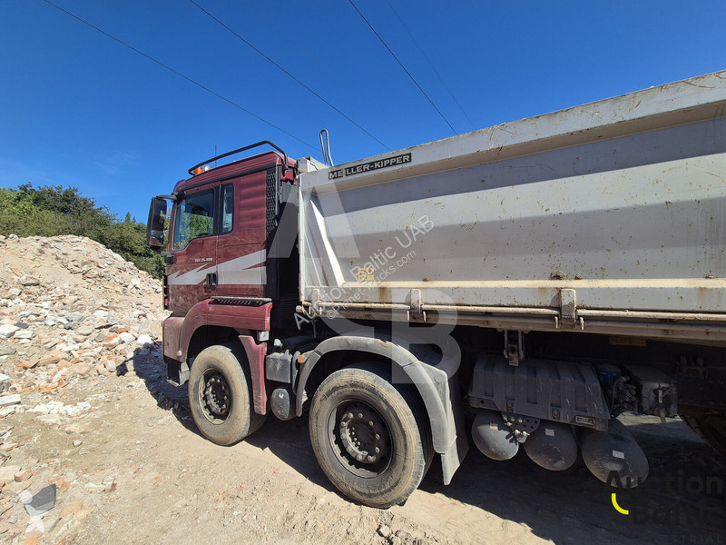 Camion MAN 35.400