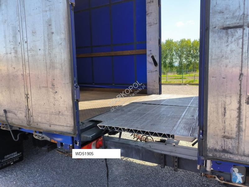 Camion Mercedes TANDEM