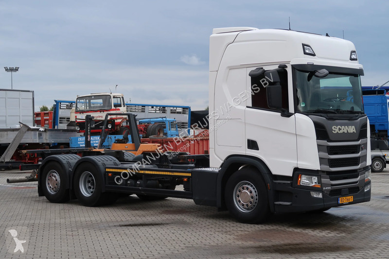 Vrachtwagen Scania 450 N333
