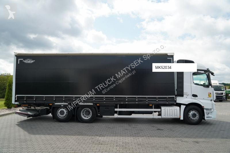 Camion Mercedes 2545