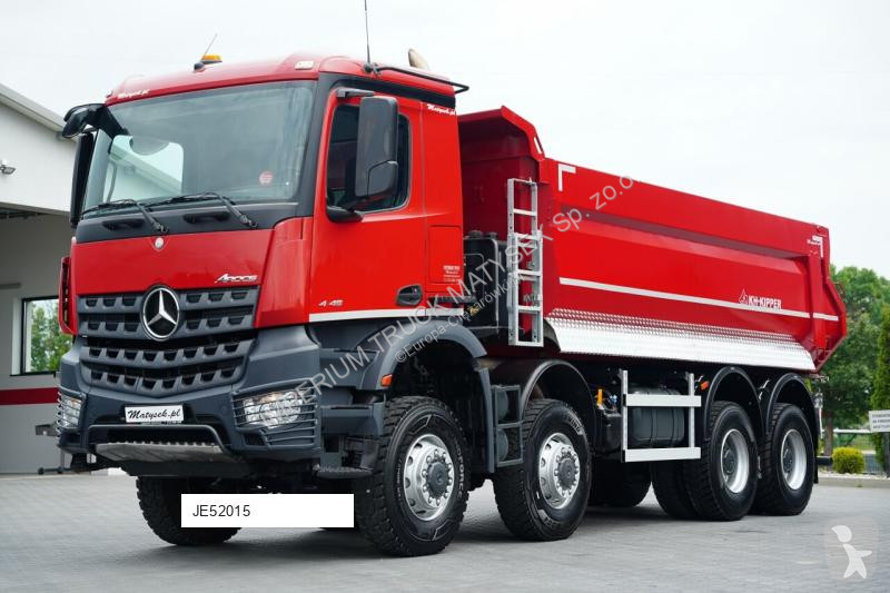Vrachtwagen Mercedes 4145
