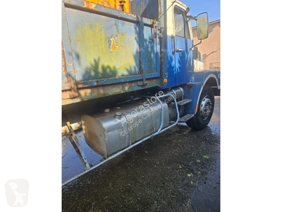 Camion Volvo N70