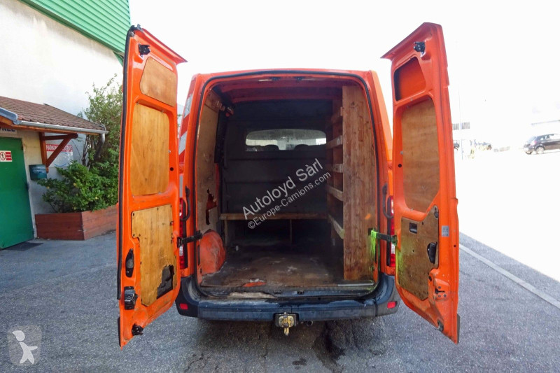 Véhicule utilitaire Renault MASTER 2,3 DCI 100...