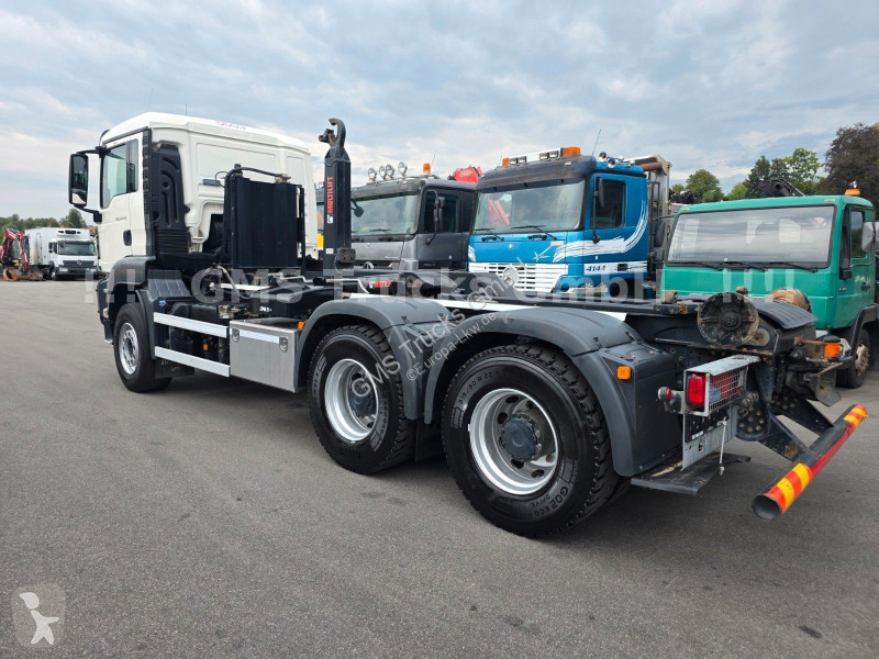 Camion MAN 33.470 / 6X4 / Hiab /33ton Chassis/...