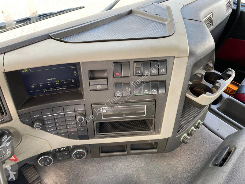 Camion Volvo 420 / 6x4 / Hookarm 20T / Hub...