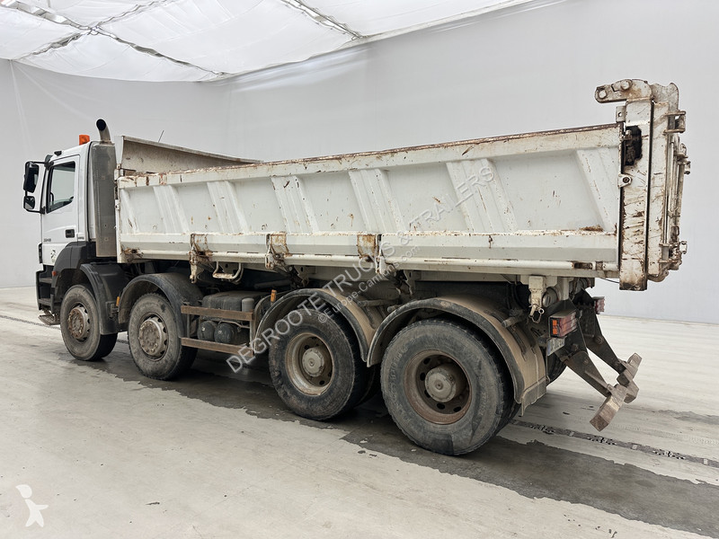 Camión Mercedes 3240 - 8x4